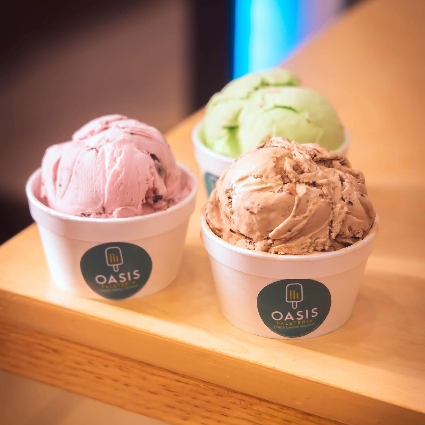 Tres sabores de nieve de Oasis